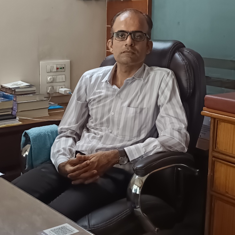 Dr. Dinesh Mulchandani